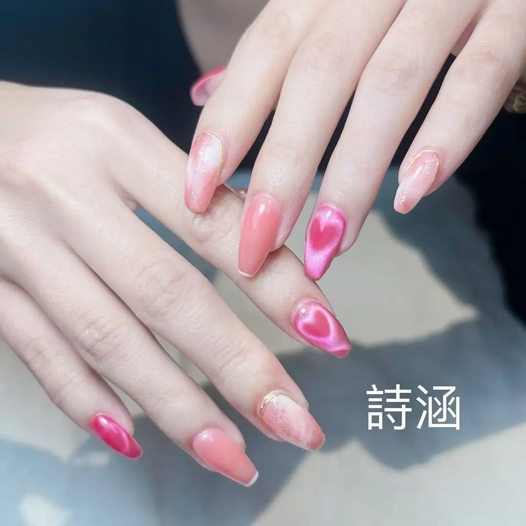 For fairer skin tones, bright pink nail polish is an excellent choice. This colo