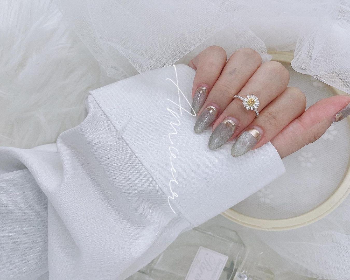 To make your hands look fairer, choose nail colors that complement your skin tone.