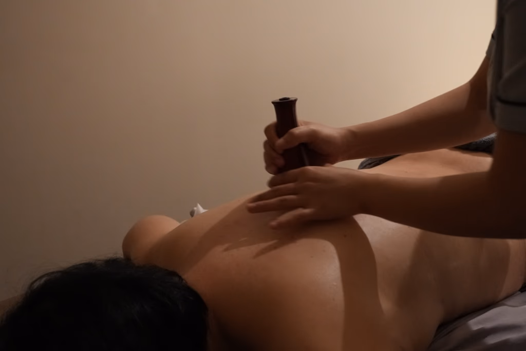 Hot Stone Therapy with Vietnamese Hair Wash