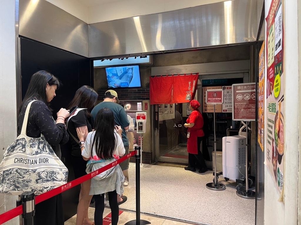 台北宵夜餐廳 一蘭拉麵 06
