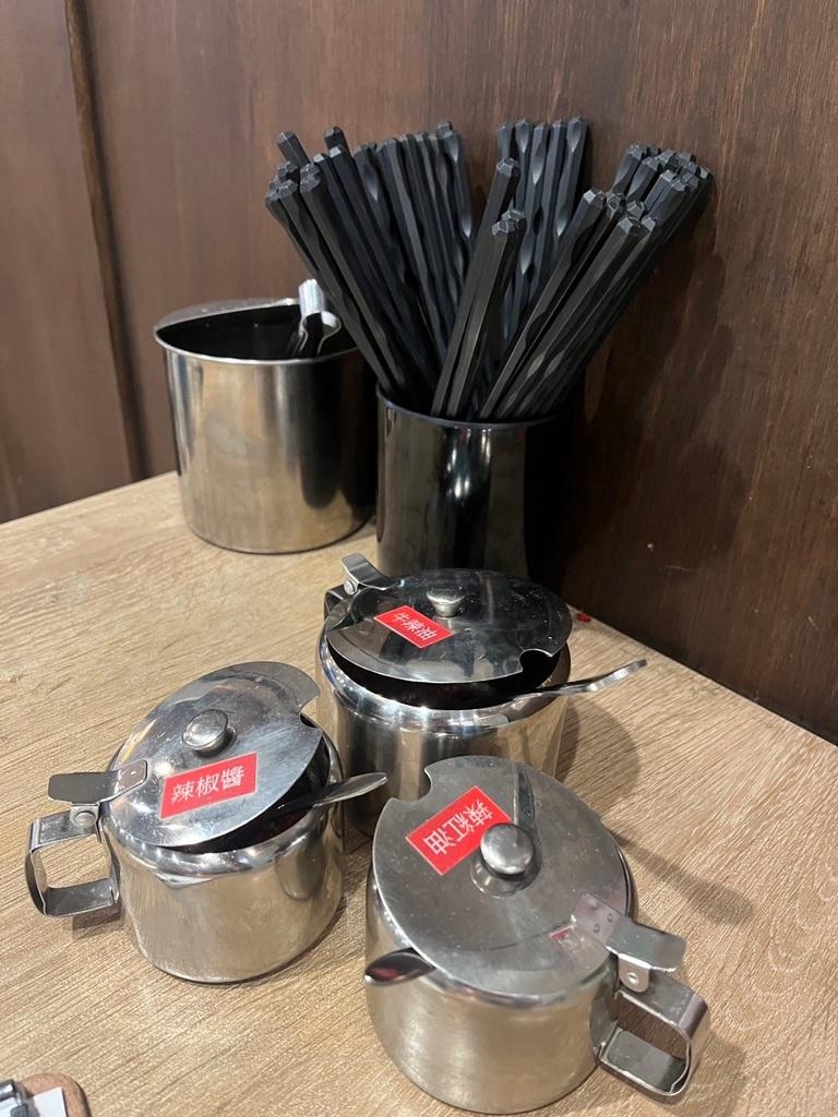 台北宵夜餐廳 牛肉麵.雞湯 03