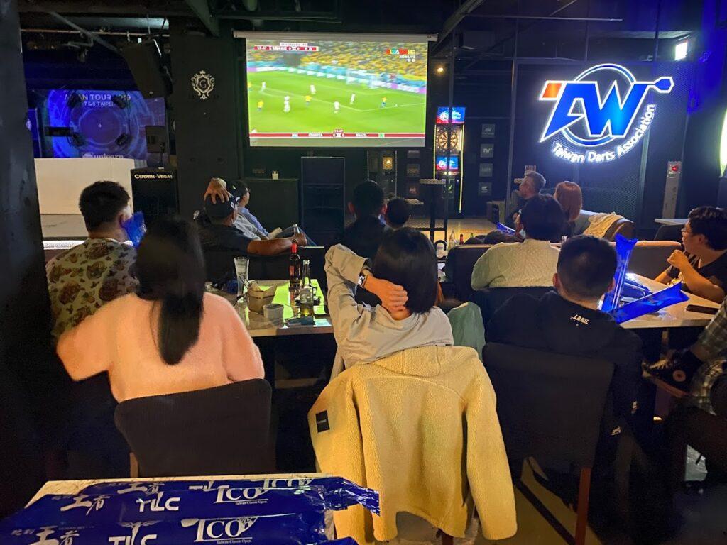 台北運動酒吧推薦 G CLUB BAR