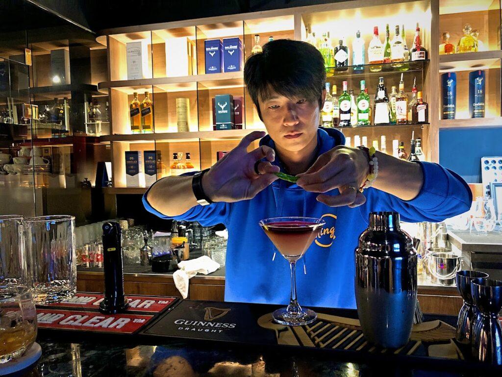 台北運動酒吧推薦 Mingle Bar&Bistro
