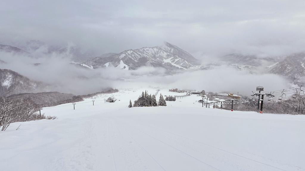 新潟縣|岩原滑雪場