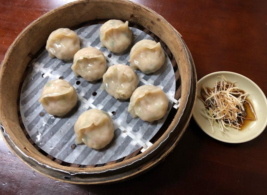 台南 24 小時餐廳-三鮮蒸餃(台南店)