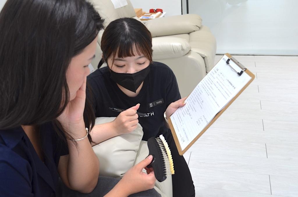 専門家によるオーダーメイドのホワイトニングカウンセリング