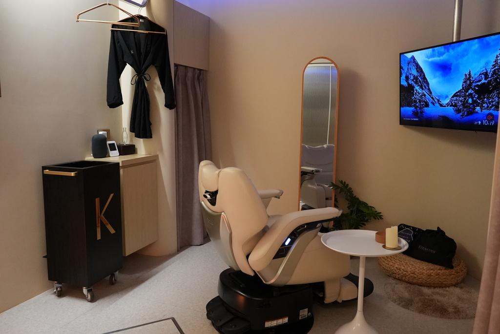 Japan's Top Electric Recliner for Hair Salons