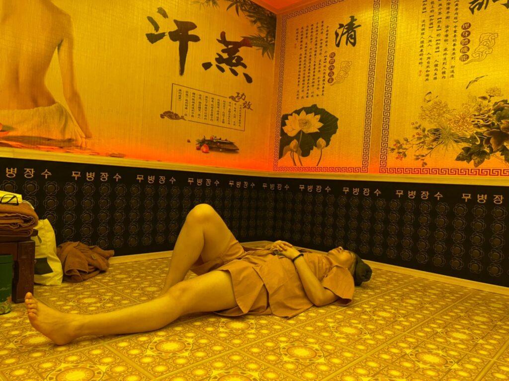 頭份按摩推薦 皇家汗蒸幕
