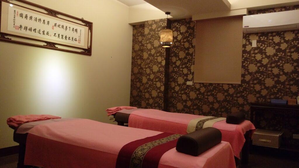 大里按摩推薦 逸蓮居經絡養生