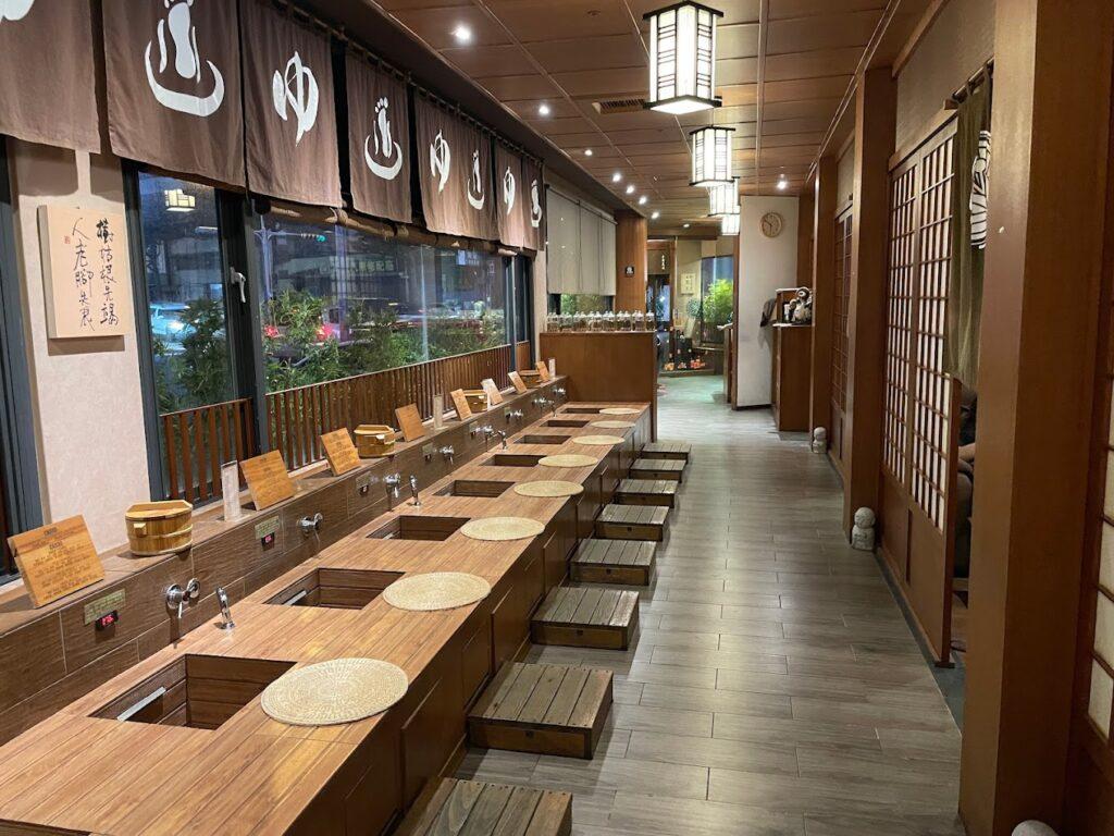 大里按摩 春不荖足湯行館