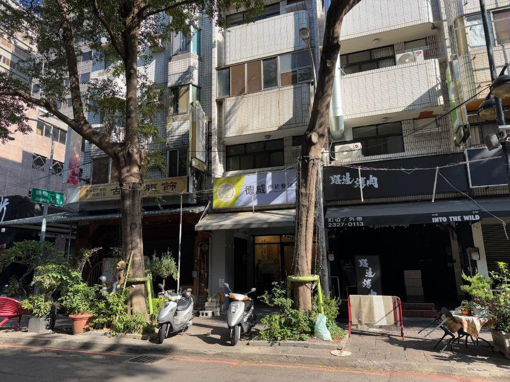 精誠商圏の好立地!車、バイク、公共交通機関、いずれのアクセスも抜群です。