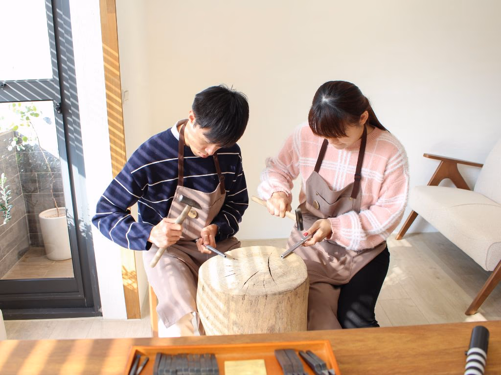 金工|世界にひとつだけの愛の記念リング