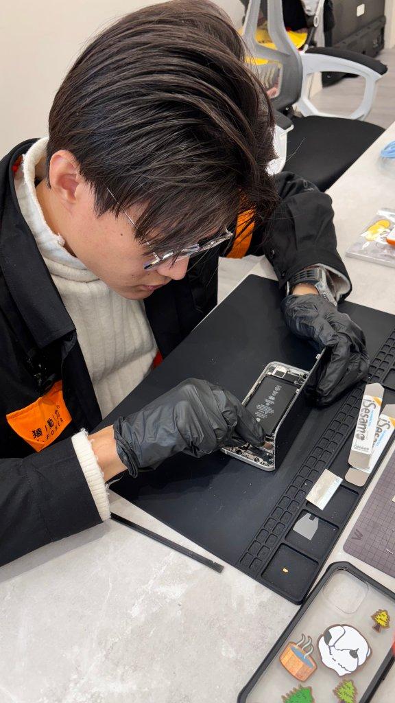 その場で直接診断、スマホのデータも安心