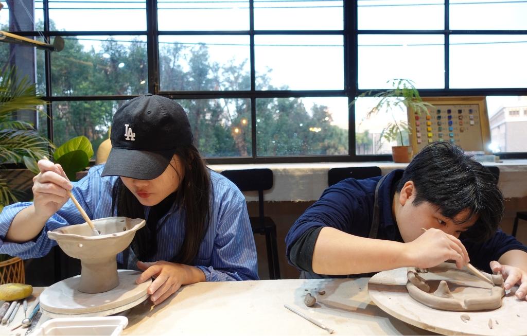 소사정 도예 공간 평가|신좡 힐링 핸드메이드 공방, 커플에게 가장 적합한 도예 클래스