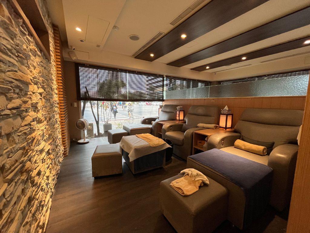 Kumamoto Wood Foot Spa & Wellness Center