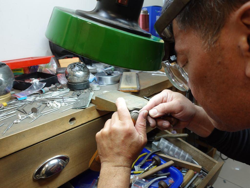 自有工廠當天即可拿到成品