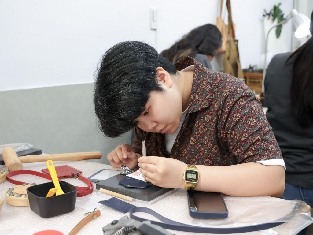 團體與到府服務,讓皮革手作走進你的活動現場