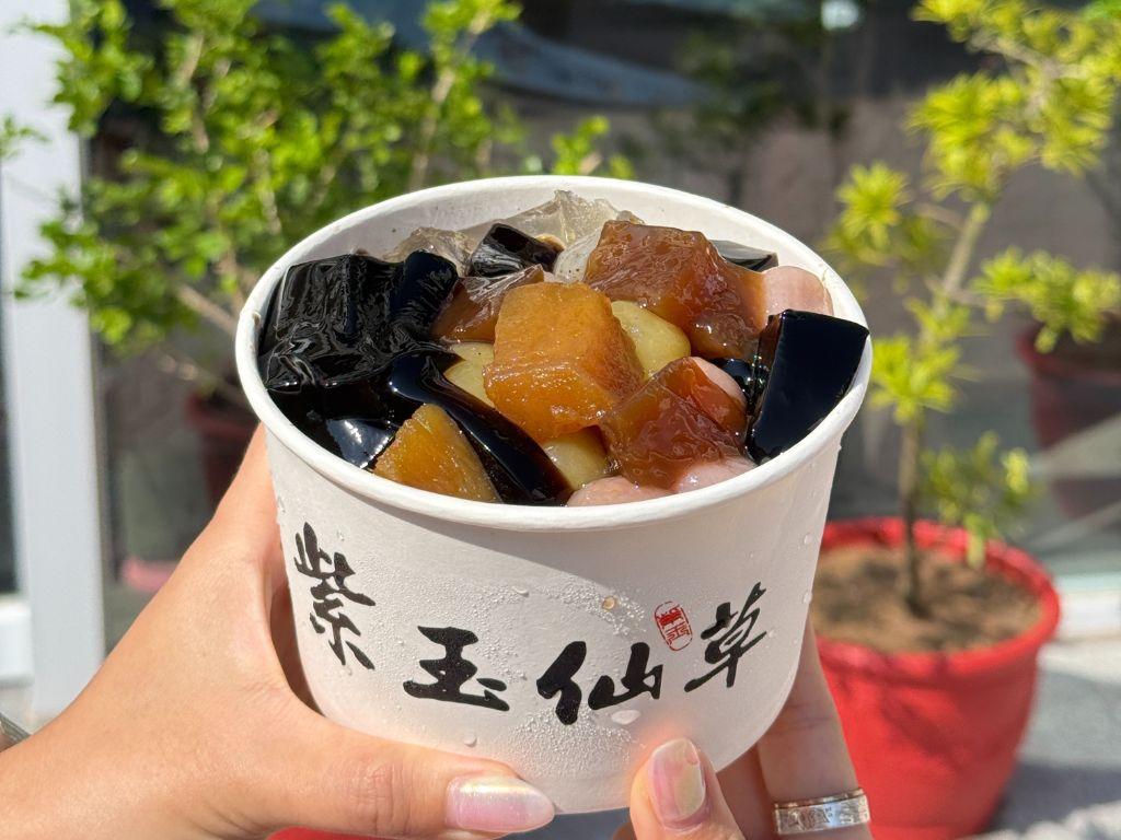 澎湖の仙草かき氷おすすめ|地元民が絶賛するひんやりスイーツ!澎湖馬公のかき氷店3選を徹底比較