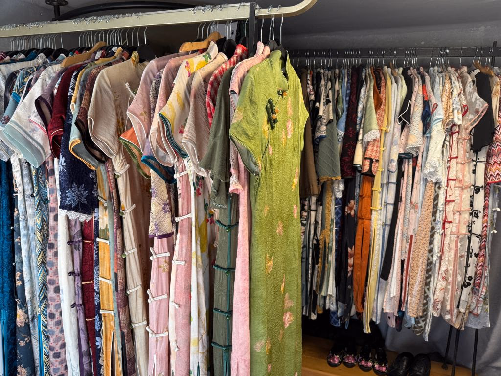 Stop 2: Chih Shih Taiwanese Photo Studio|Qipao Venue 2