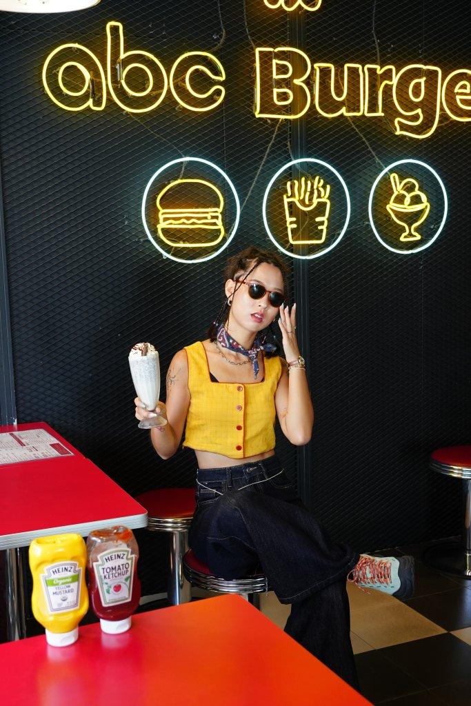 第二の目的地:ABC BURGER