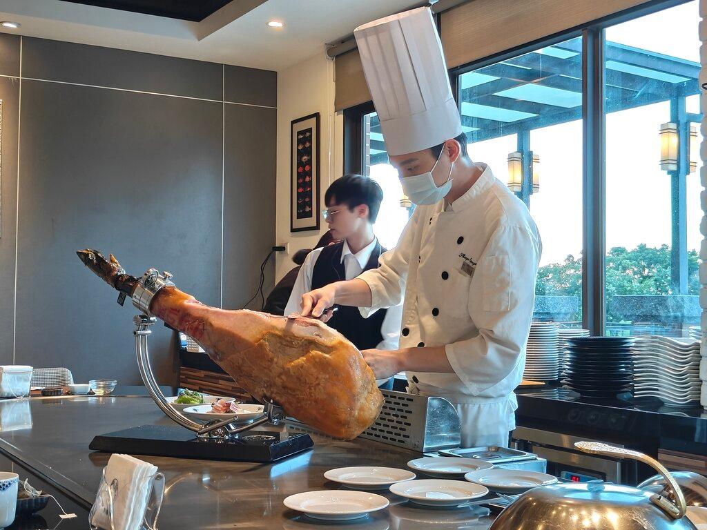 宜蘭無菜單料理餐廳_陳伊婷_饗宴鐵板燒_2025-06-10_1