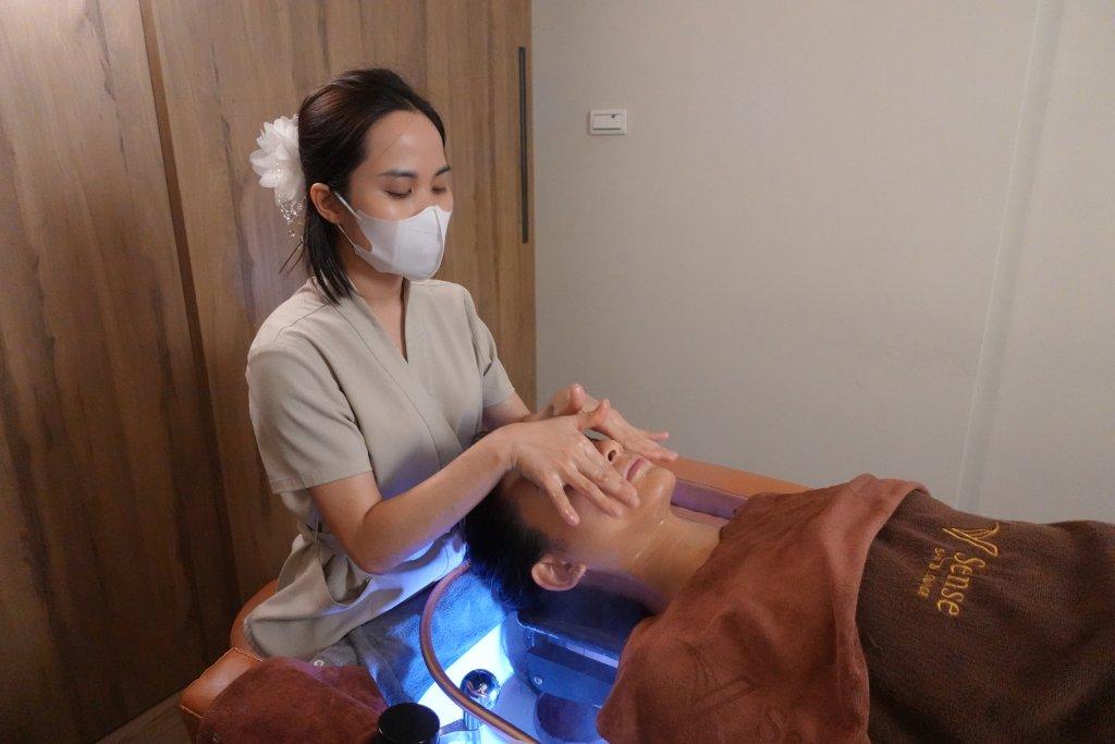 自然修護療程|注重頭部放鬆、臉部保養