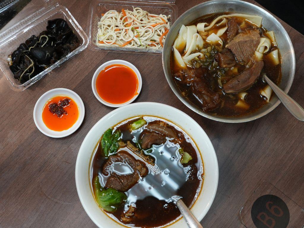台北牛肉麵 老山東牛肉麵