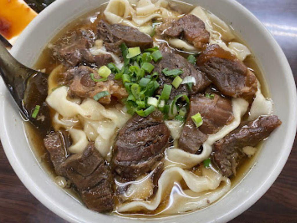 台北牛肉麵 采宏牛肉麵