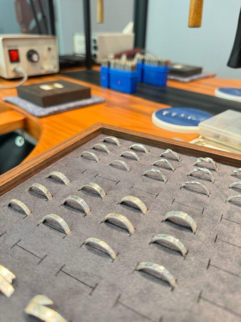 Chengfeng Jewelry: 27 Years of Master Craftsmanship and a Warm-Hearted Legacy
