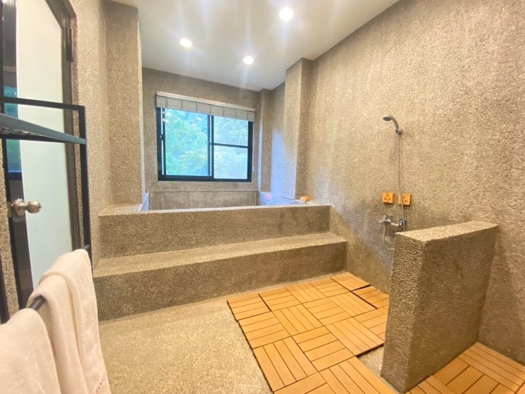 新竹情侶湯屋推薦 湯迴廊秀巒