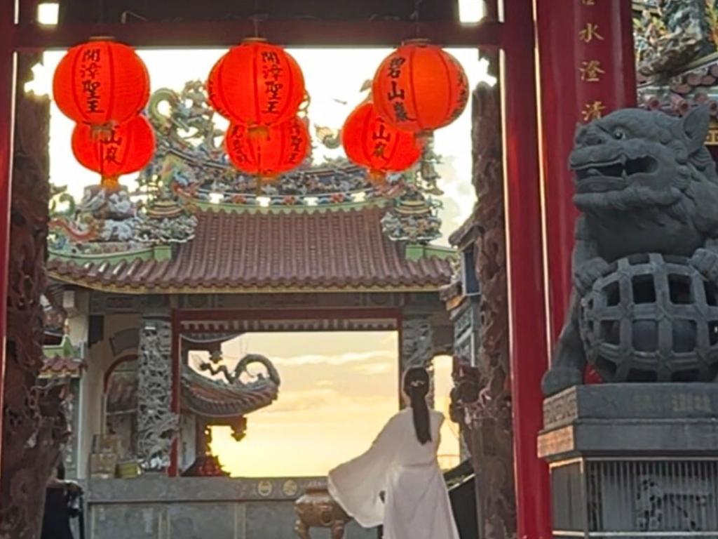 第三站:碧山巌で夕日を望む