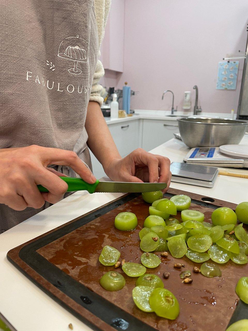 You can see their dedication to quality in the careful bean selection, and the meticulous prep work puts even first-timers at ease.