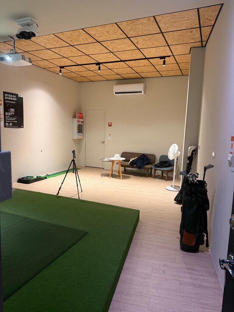 台中室內高爾夫_Golf24 室內高爾夫 台中西屯店_2025-11-25_0