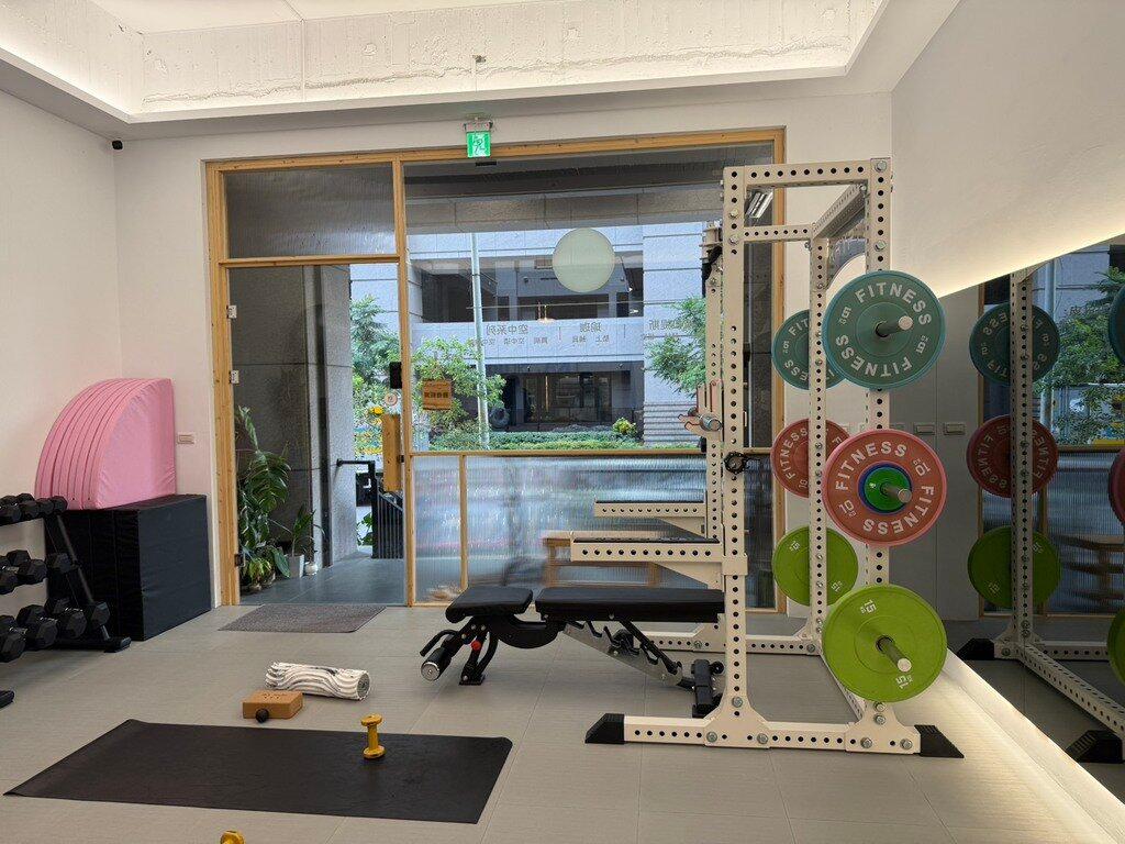 iKA. Studio - 高雄瑜珈健身工作室