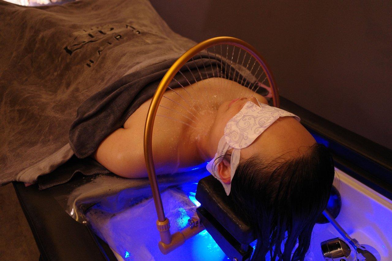 KIRA Hair Spa 評價|帝王套餐開箱評價!150 分鐘從頭到腳深度放鬆,按到你心坎裡