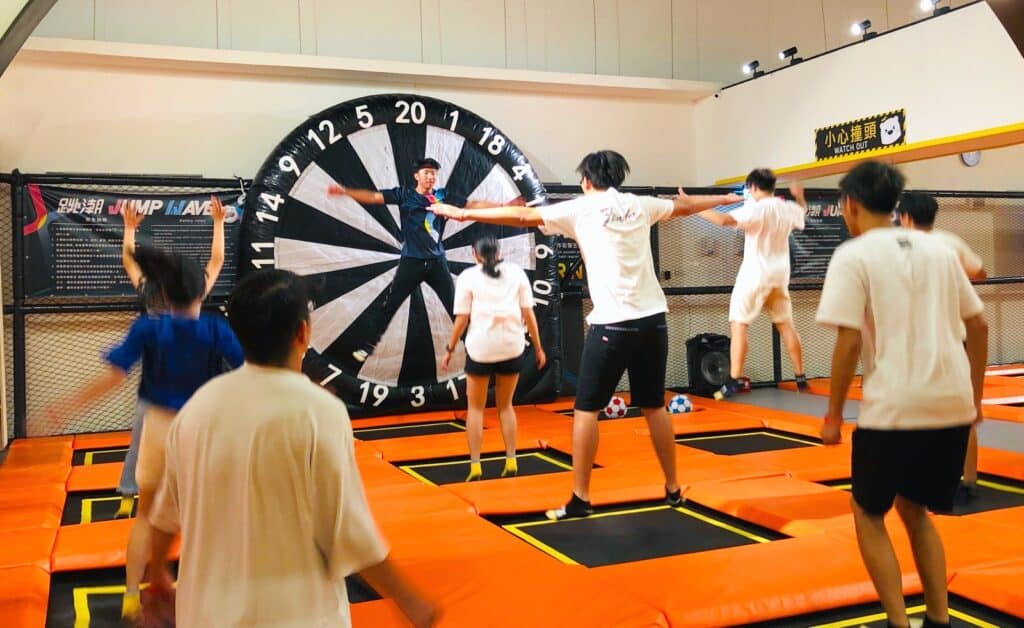 【台中極限運動推薦】彈跳床、體操、跑酷，3 間台中室內極限運動館評比