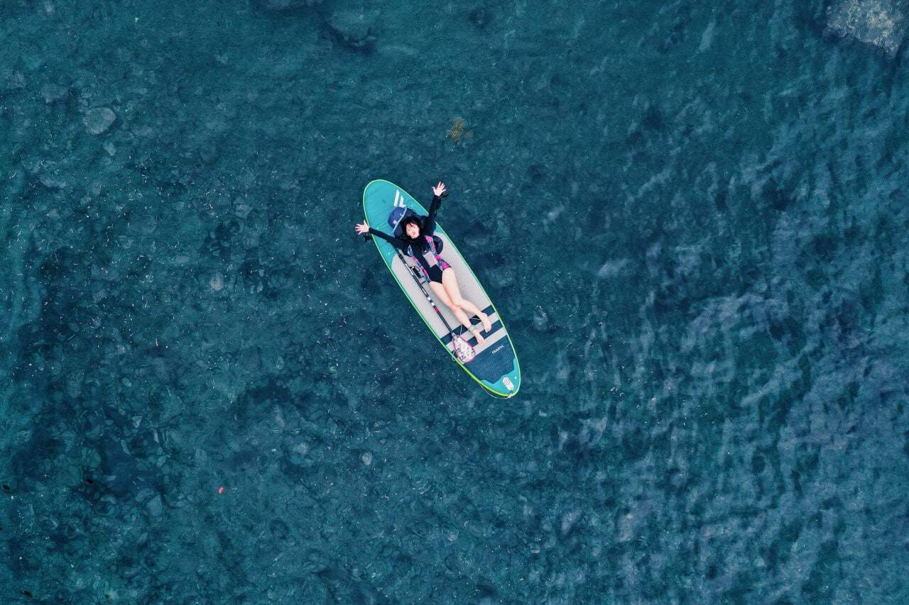 Price: Approximately $900-$1,500 per person
Ideal for: SUP beginners, experience