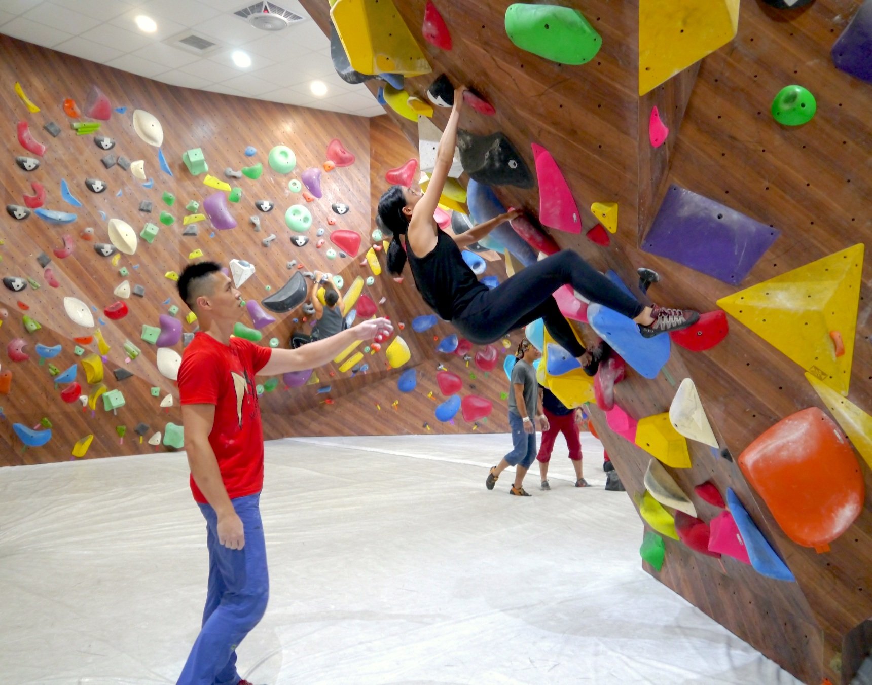 【MegaSTONE Review】The largest in the north! Challenge bouldering and climbing at Xinzhuang Climbing Hall 20