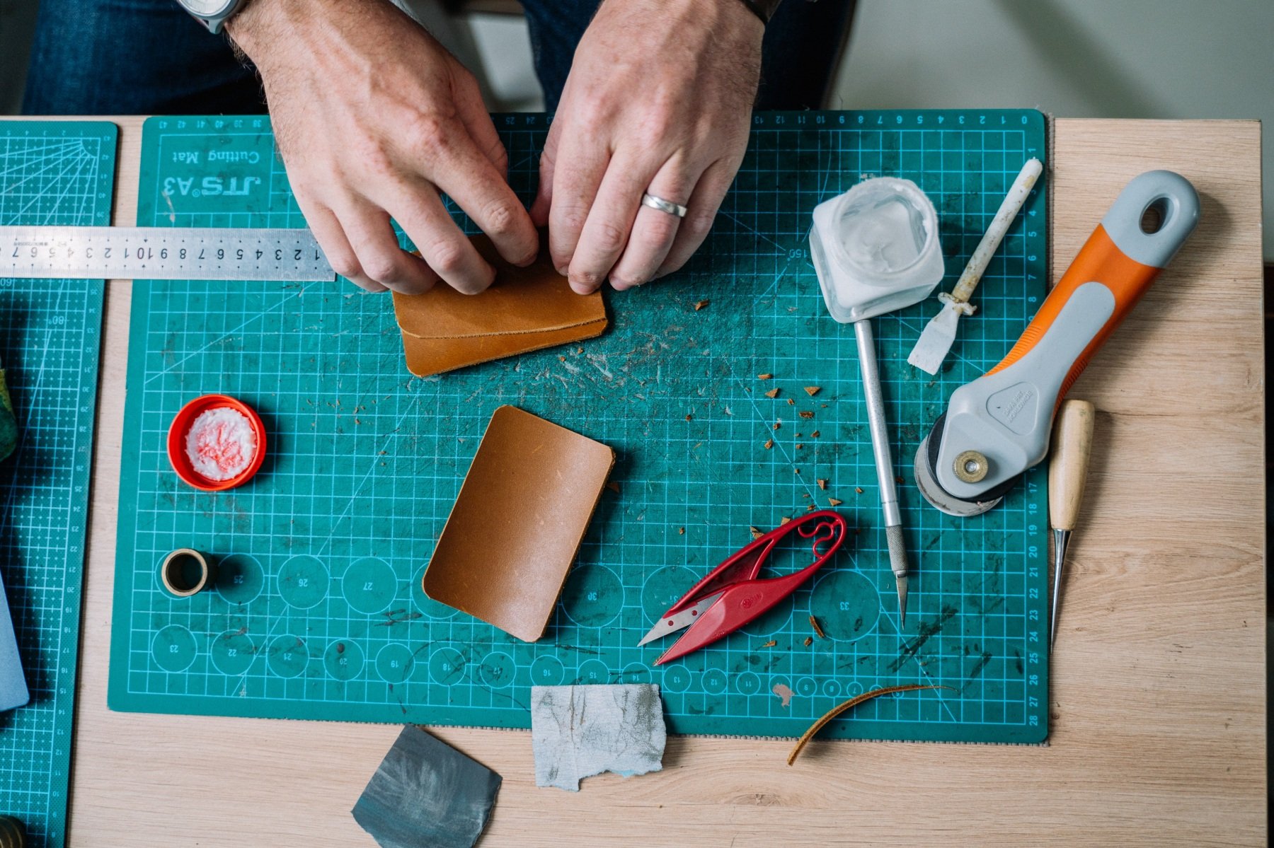 【台北皮革DIY推薦】體驗手作革物的樂趣，6間台北皮件製作課程工作室評比