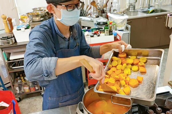 烹飪課程台北推薦：橘色餐桌廚藝教室 2