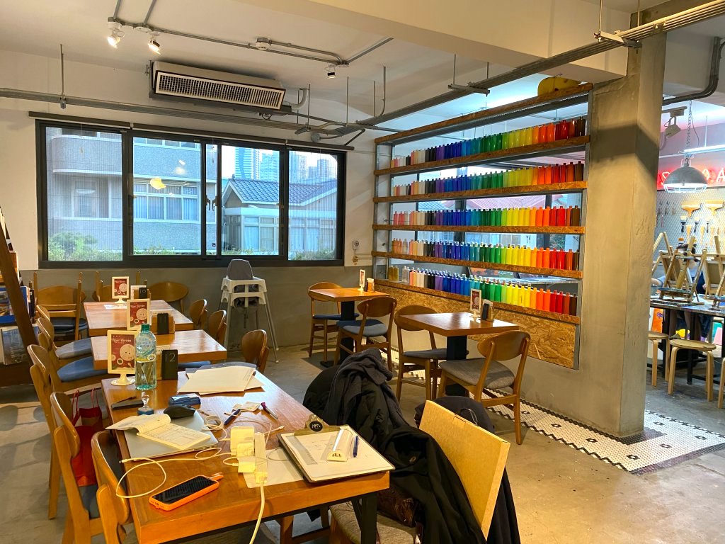 台中畫畫推薦-CMYK-GALLERY3