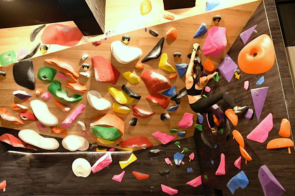 CORNER Bouldering Gymの評価】オリンピック級の岩壁を体験