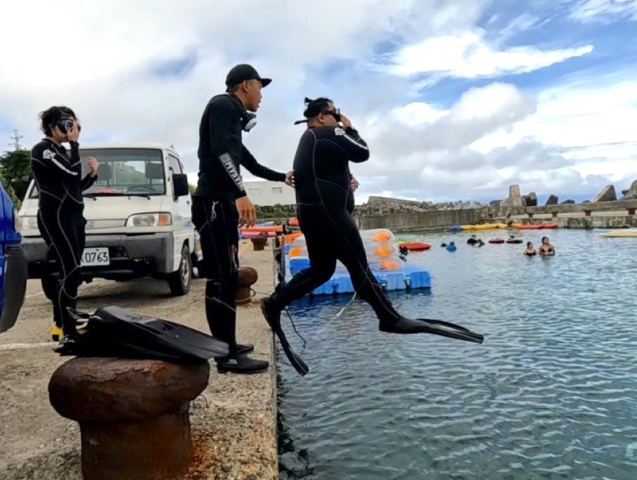 【スノーダイビングSNOWDIVINGレビュー】インストラクターがマンツーマンで指導、宿泊もできる高級ダイビングバックパッカーの宿35