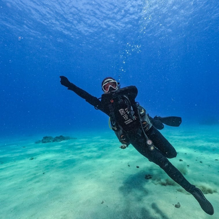 [Juliuqiu Diving Backpacker Inn 리뷰] 5000 다이빙 경험이 있는 강사를 따라 Xiaoliuqiu 난파선 15의 비밀 장소를 탐험하세요