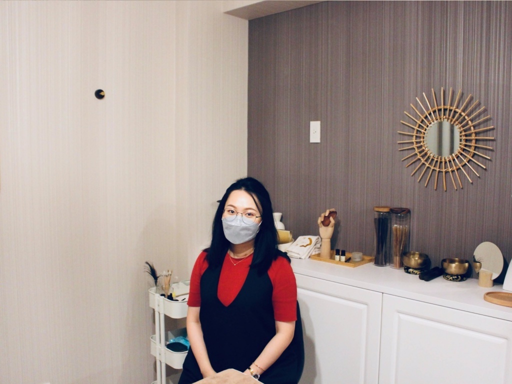 [Ear fan Tammy's review] Singing bowl therapy with ear picking service, a high-standard ear picking shop in an art museum 8