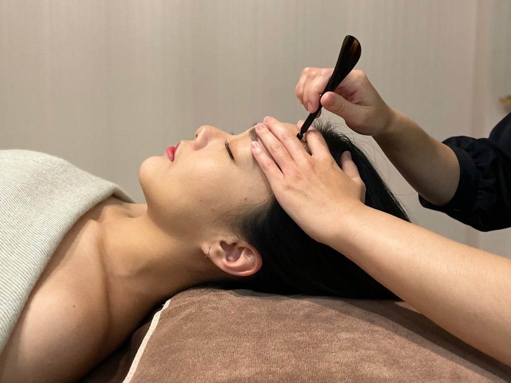 [Ear fan Tammy's review] Singing bowl therapy with ear picking service, a high-standard ear picking shop in an art museum 23