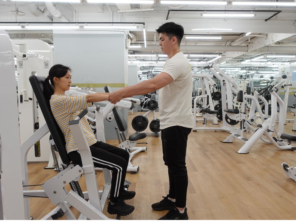 【對蛙練評價】地點器材教練 3 者兼具，讓你愛上運動的板橋新埔健身房 45