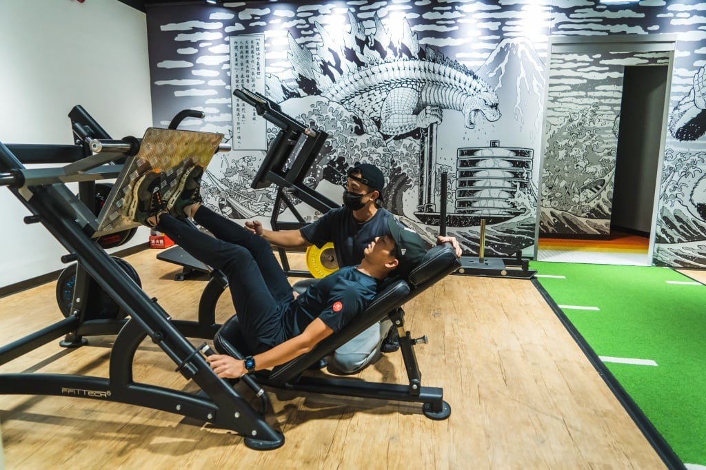 【Focus on Fitness 專注健身評價】板橋新埔健身課程推薦，私人教練一對一專業指導 30