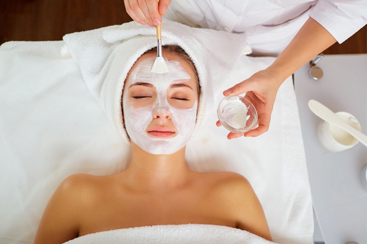 [Face Makeup Bag] How often is the best time to take care of your face? Answers to the top 10 questions for newbies to face surgery 7