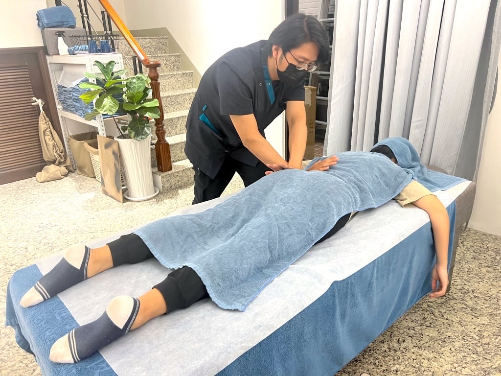 【陽昇運動整復評價】向彎腰駝背說再見！傳統結合現代科學的左營整骨所 19